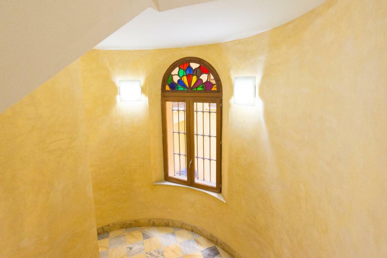 Lu&Cia Picasso Apartment Malaga Exterior photo